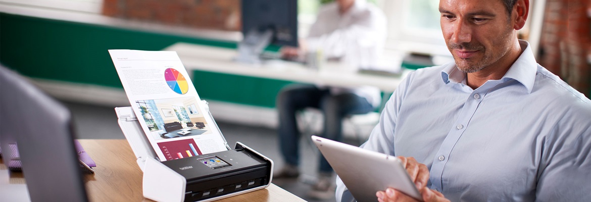Man printing from his iPad